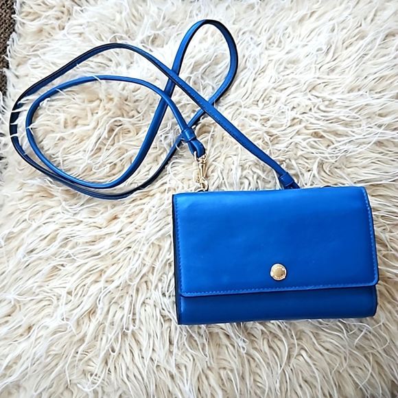Coach 4x6 leather trifold wallet with long strap - Picture 1 of 10